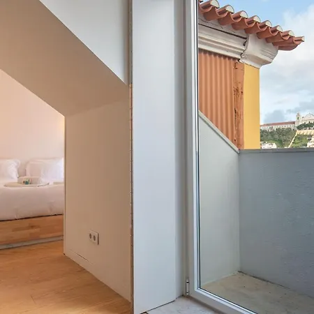 Apartment Lovelystay - With Castle View